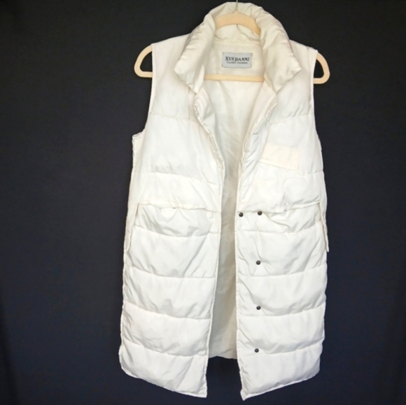 Long White Puffer Vest Jacket Sleeveless Coat Winter Outerwear Snap Closure L - Picture 1 of 5